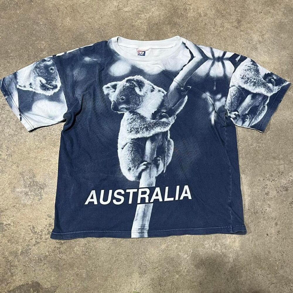 Unbranded Men's Blue and Navy T-shirt